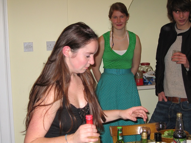 Theale Party 17 Dec 05 001