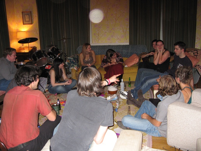 Theale Party 17 Dec 05 020