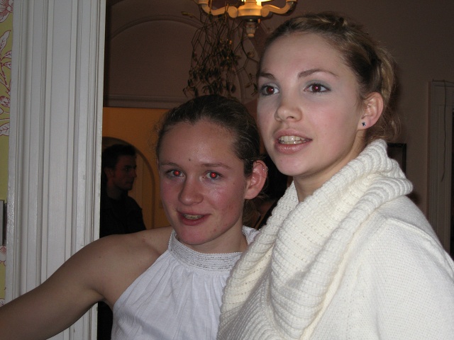 Theale Party 17 Dec 05 021